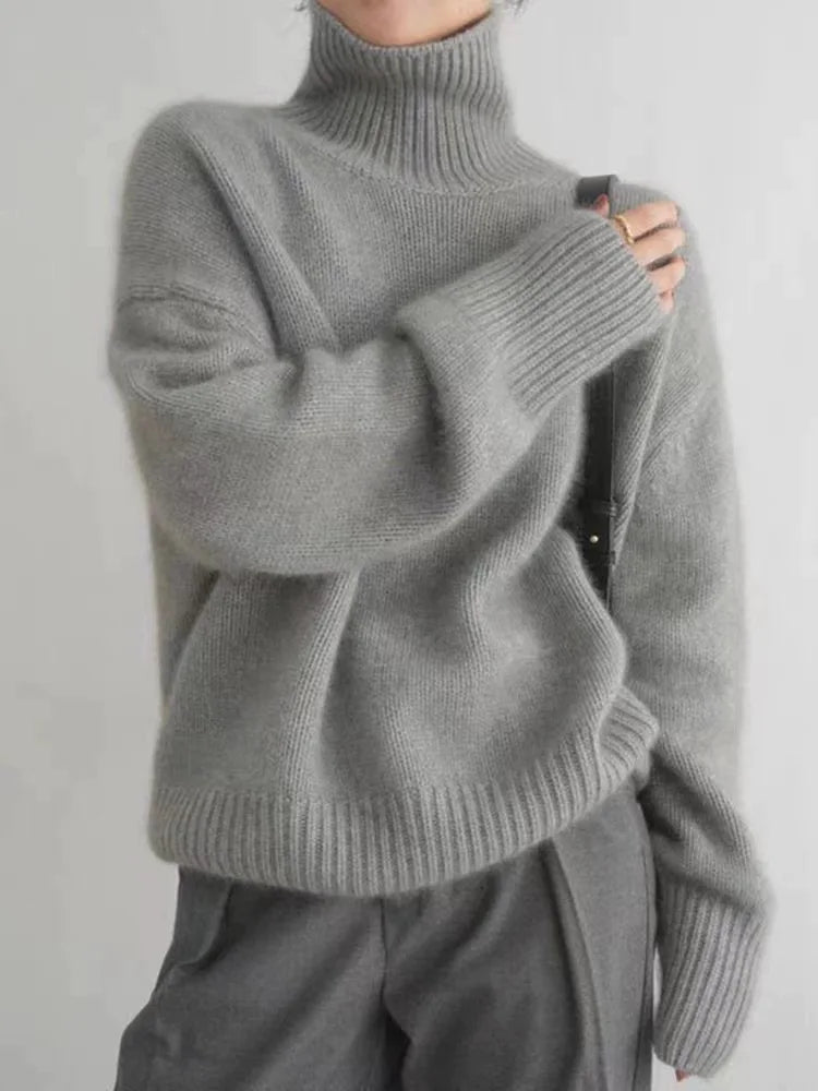 Randi | Turtleneck Sweater - Premium Sweaters & Cardigans from Get Dore - Shop now at Get Dore