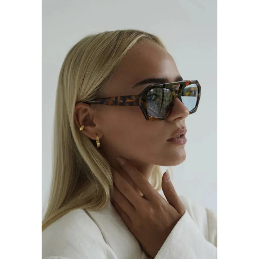 Sophie | Viral Sunglasses - Premium from Dore Londen - Shop now at Dore London