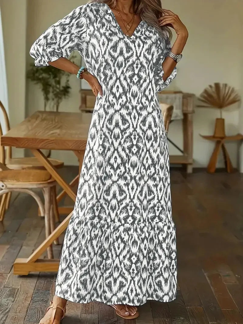Ellie | Printed Maxi Dress - Premium Dress from Get Dore - Shop now at Get Dore