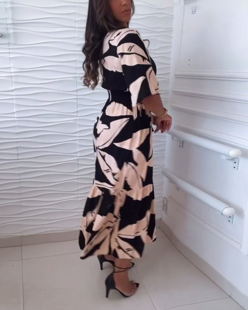 Faye | Must Have Dress With Print - Premium Dresses from Get Dore -   Shop now at Get Dore