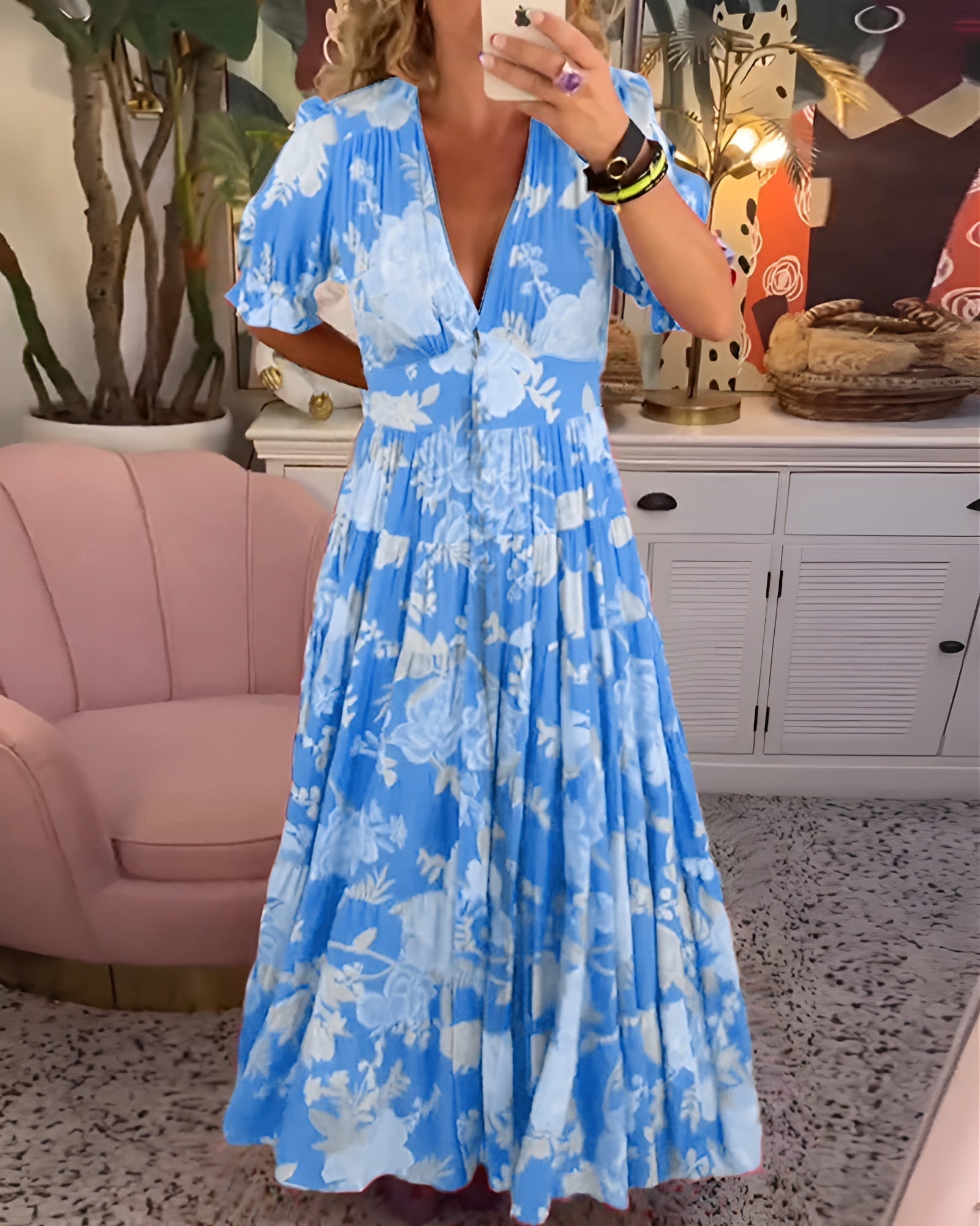Amelie- Floral V-neck dress with pockets