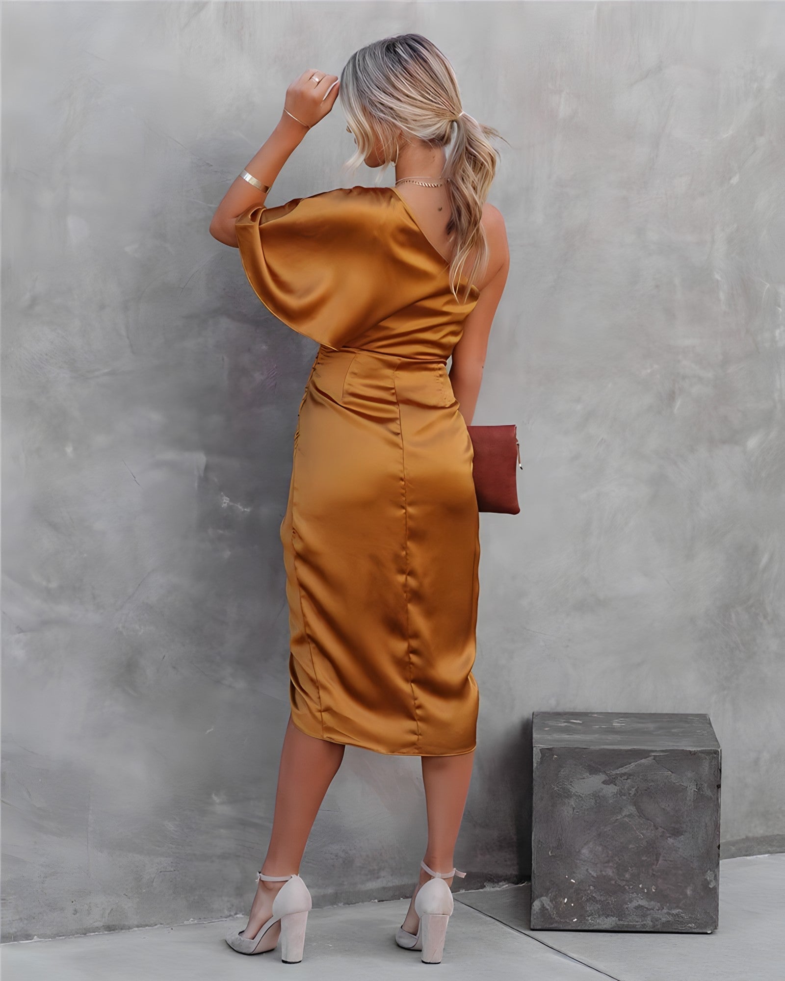 Andrea - Elegant  party dress - Premium Dress from Get Dore -   Shop now at Get Dore