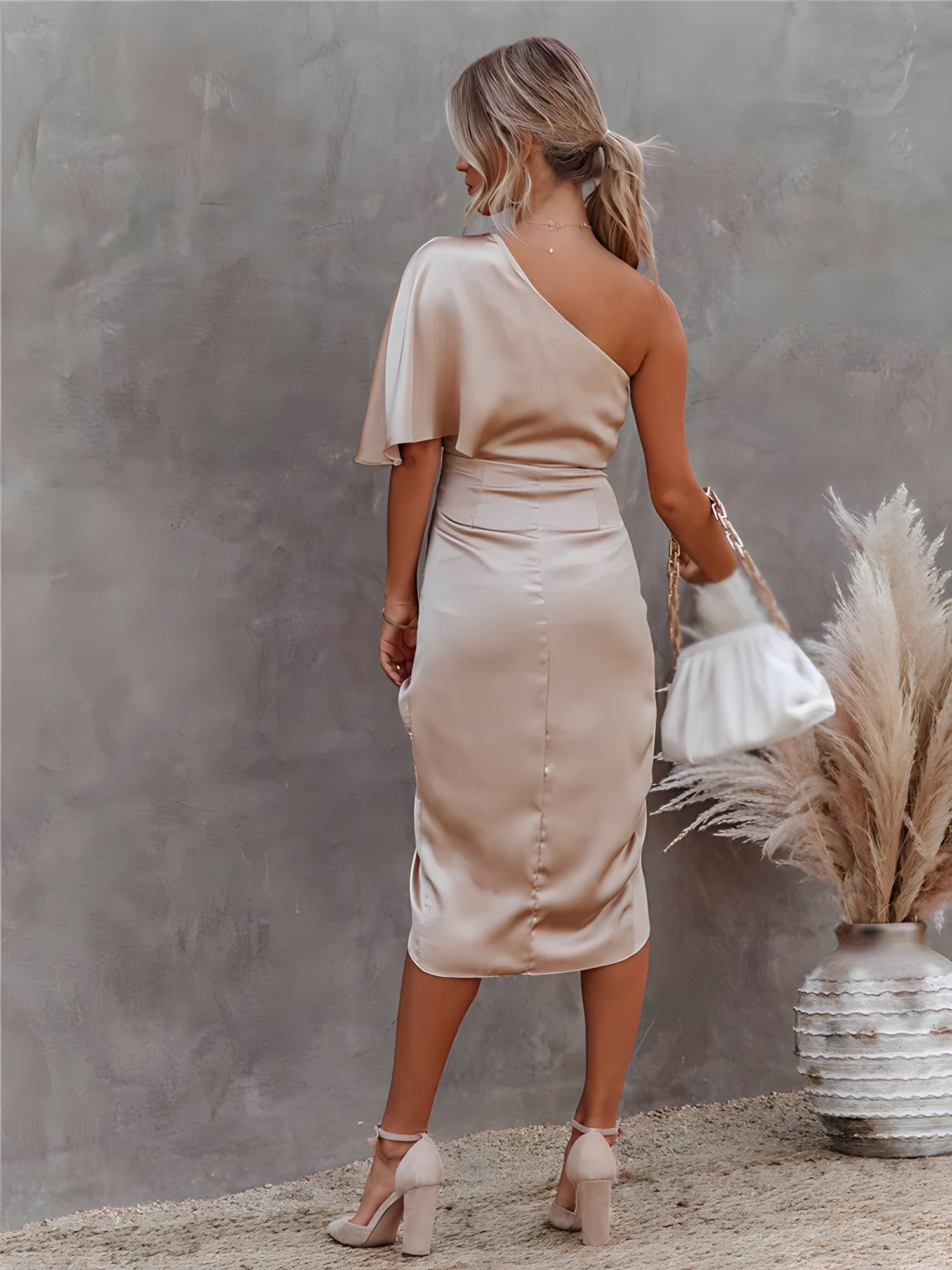Andrea - Elegant  party dress - Premium Dress from Get Dore -   Shop now at Get Dore